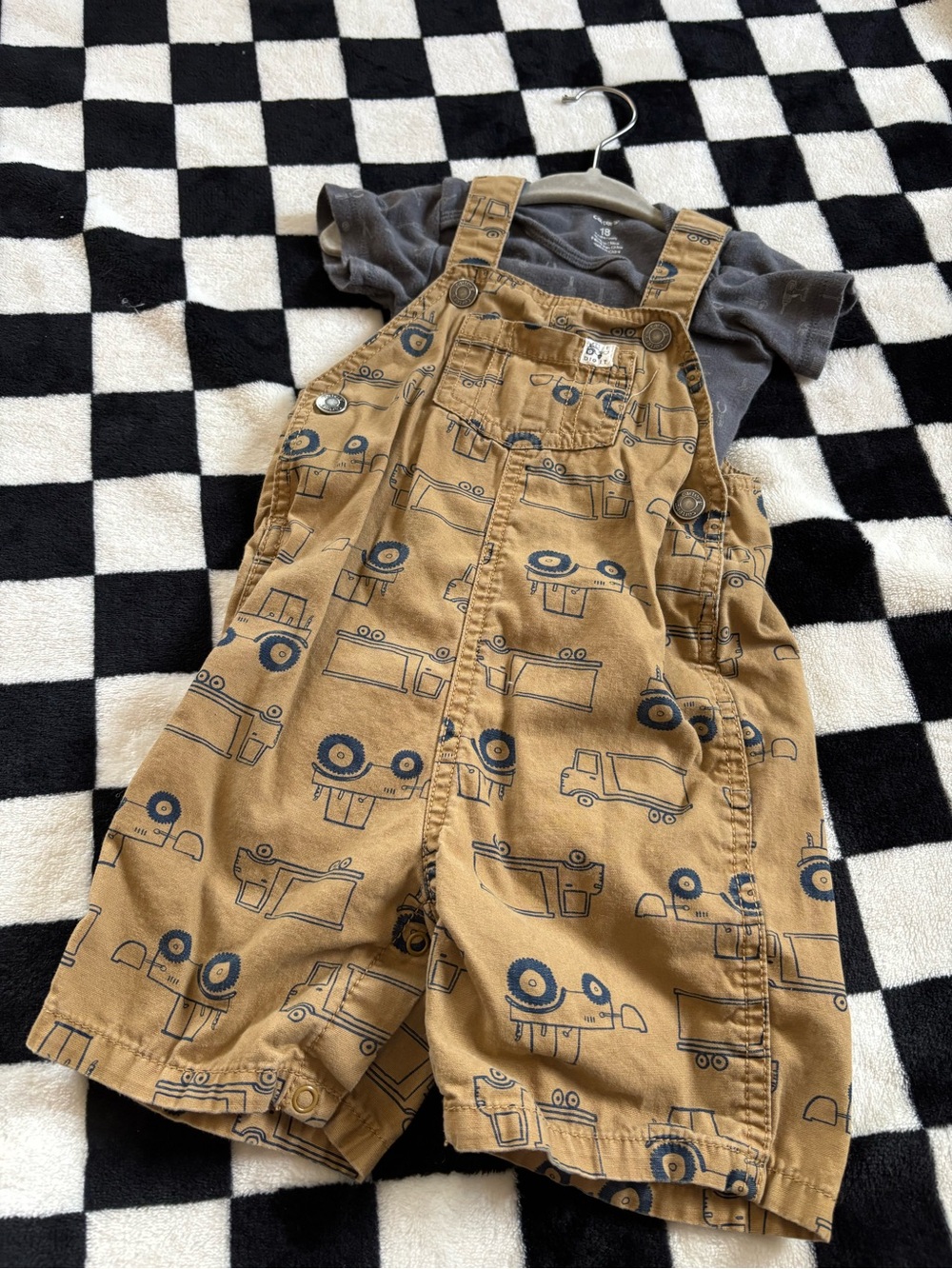 18 month carters overall outfit